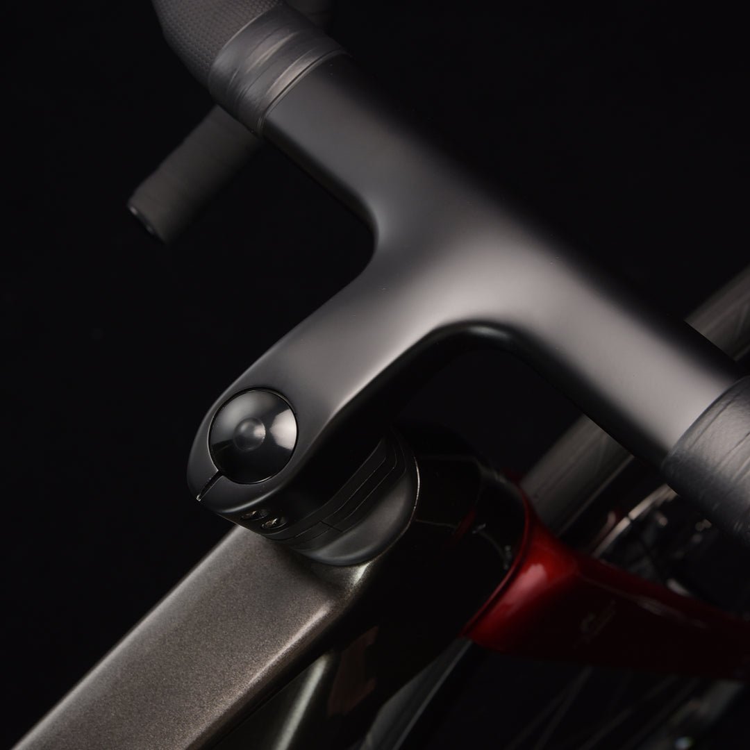SAVA BLADE R9 Di2 – Vélo Route Carbone – Image 15